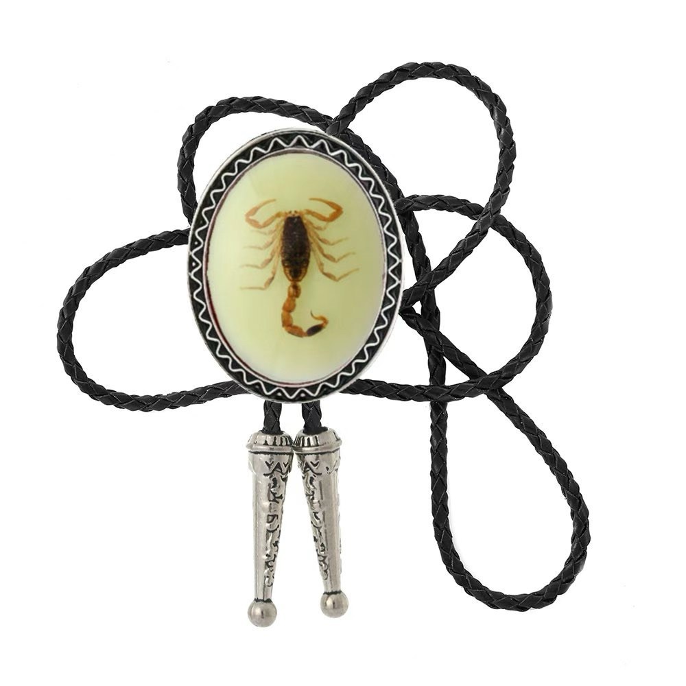 Bolo tie